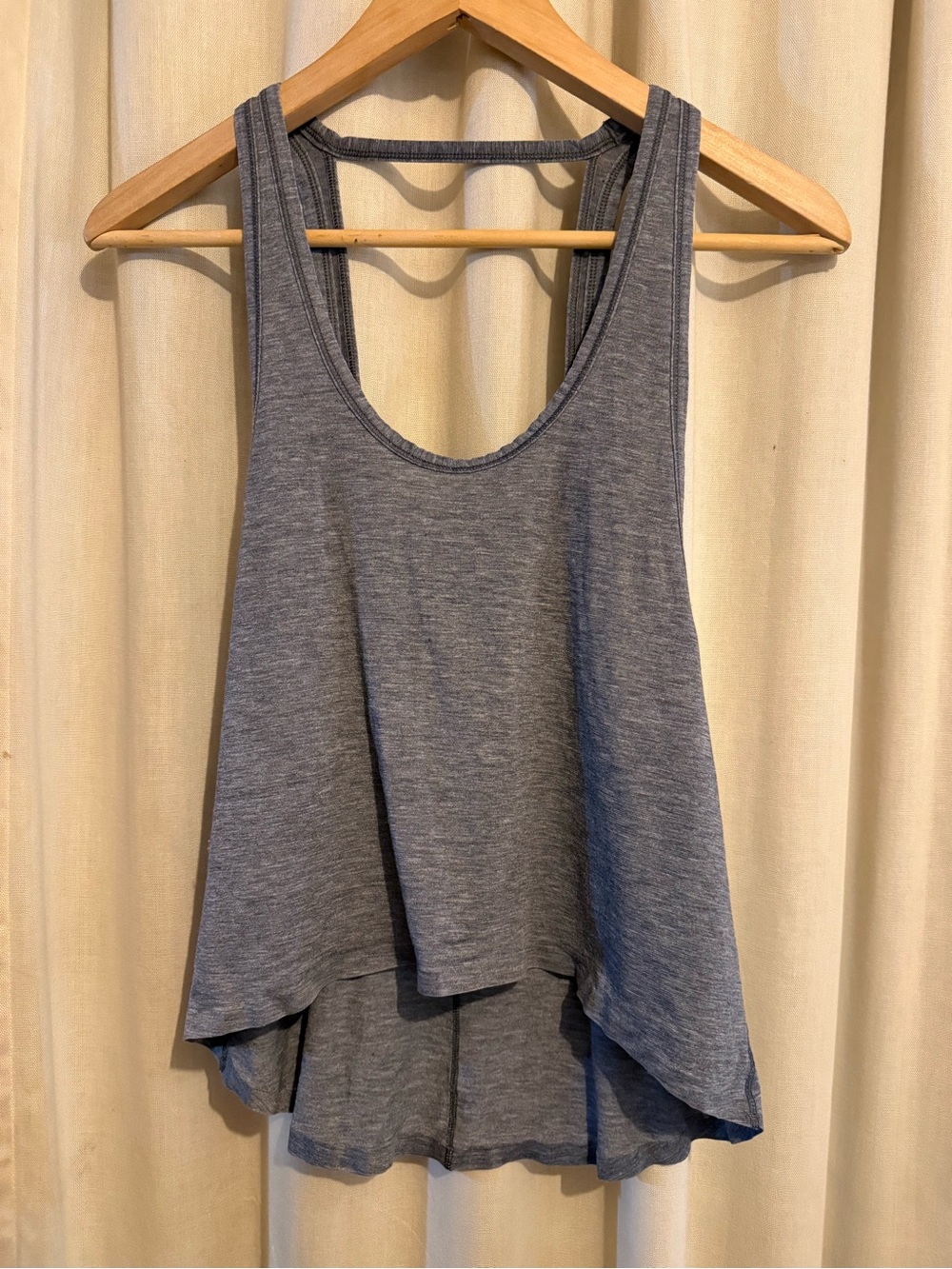 Lululemon Athletica Intended Tank Heathered Grey Color Size 6